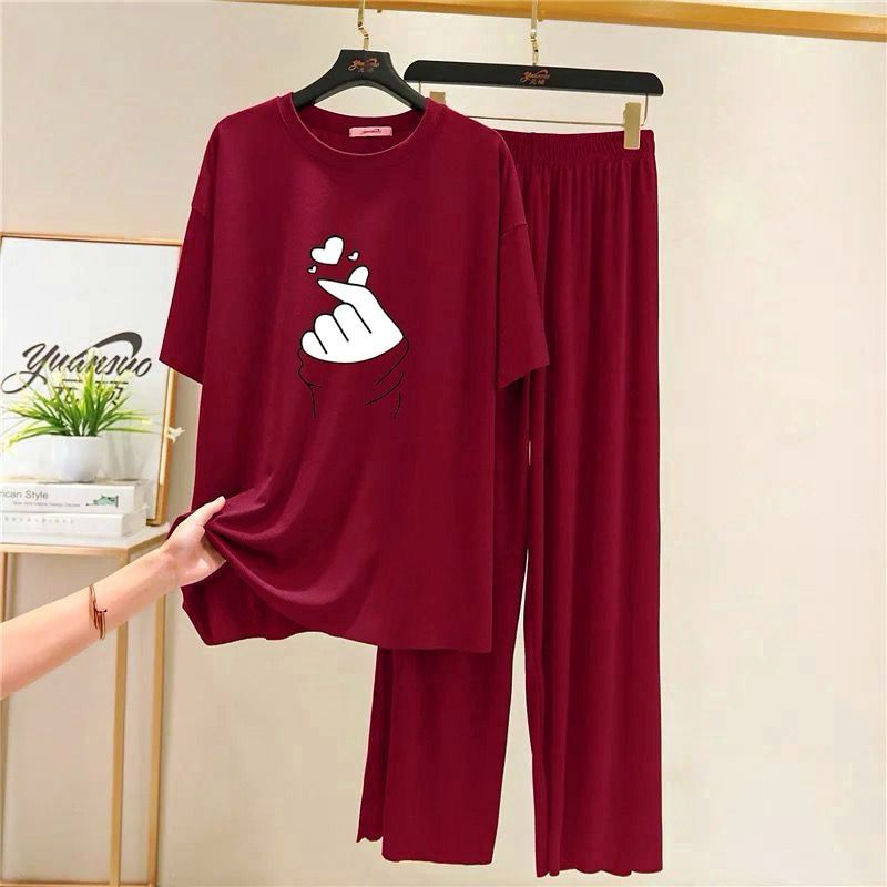 Maroon Half Sleeves Tweety Printed Night Suit